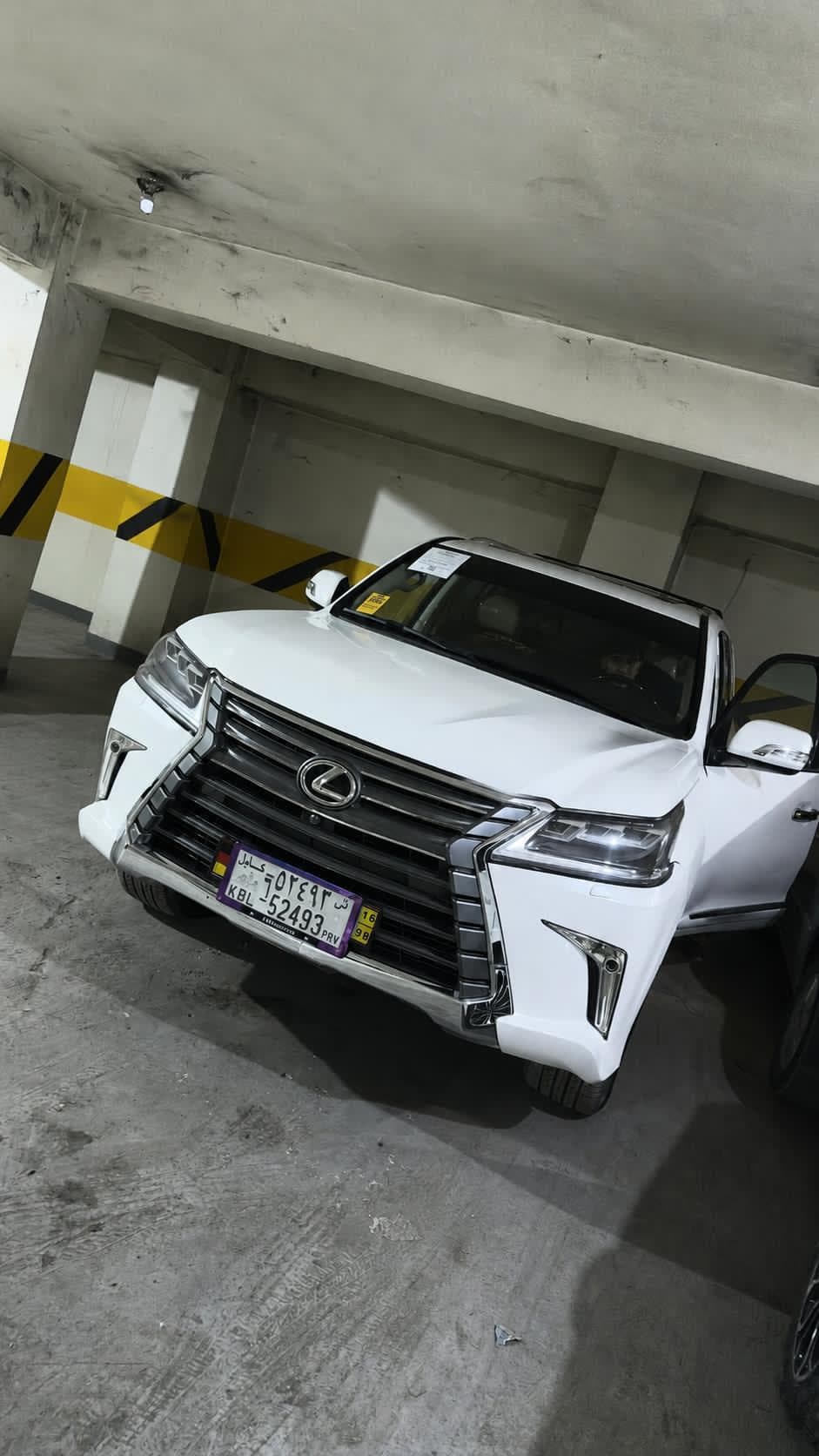 Lexus LX 570 2010