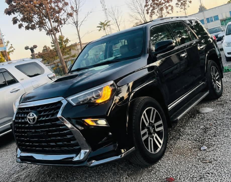Toyota Fortuner 2024 Mietwagen in Kabul, Foto 1 von 2