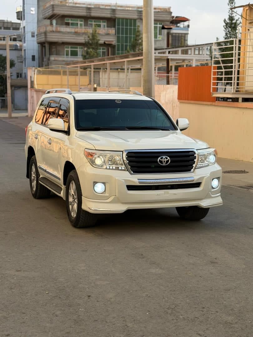 Toyota Land Cruiser B6 2009