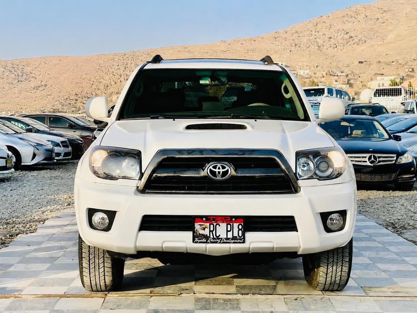 Toyota 4-Runner 2008 – چهار چرخ و کمره عقب