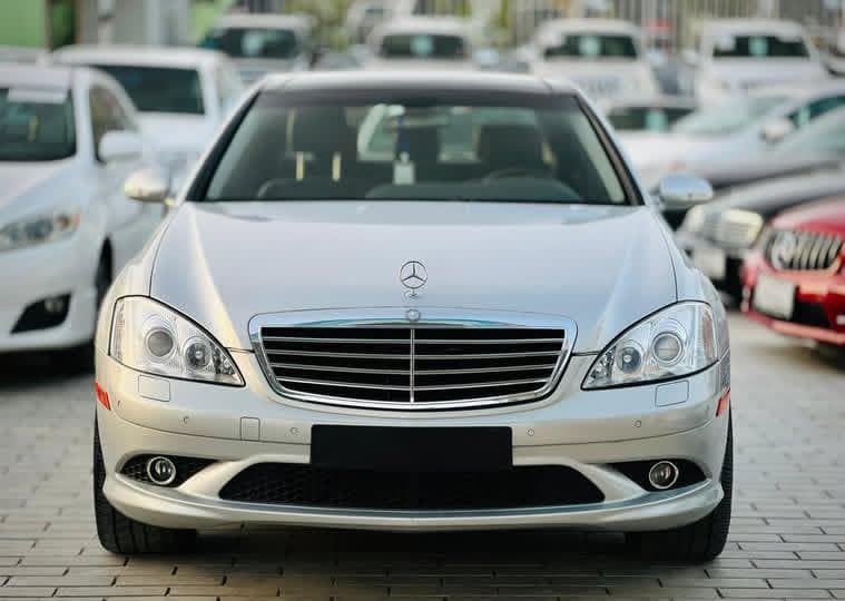 Mercedes-Benz S-Class 2008