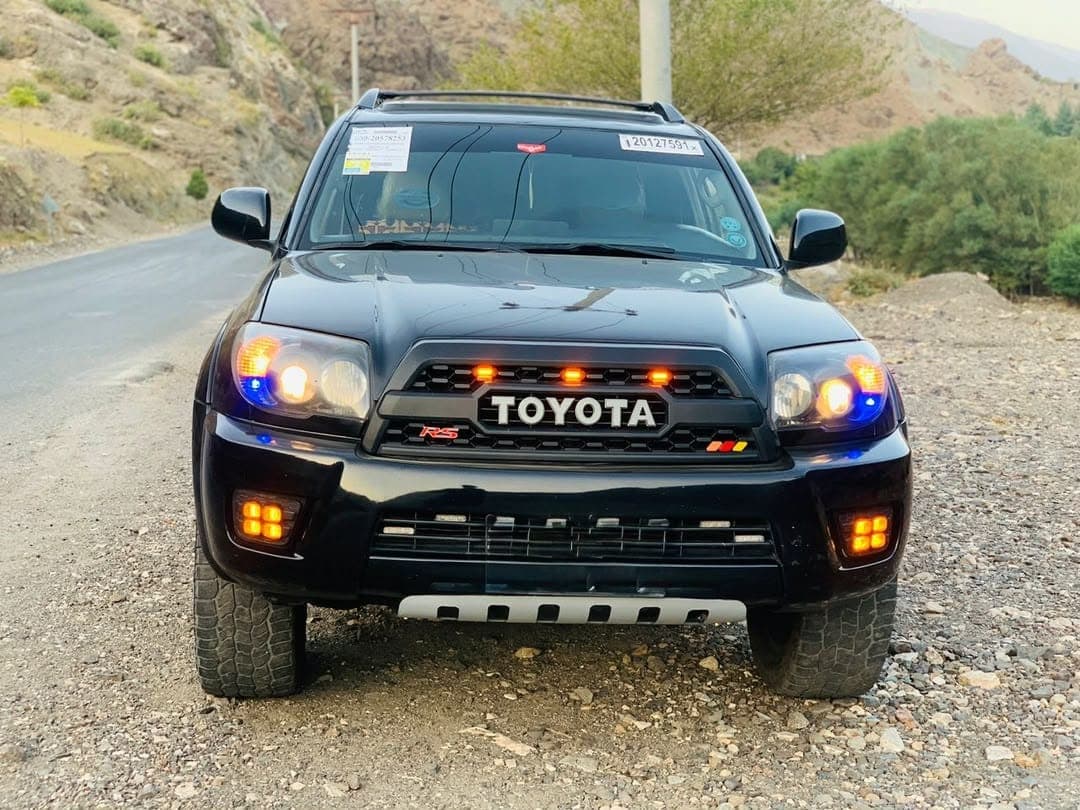 Toyota 4-Runner 2007 – Apple CarPlay and Android Auto