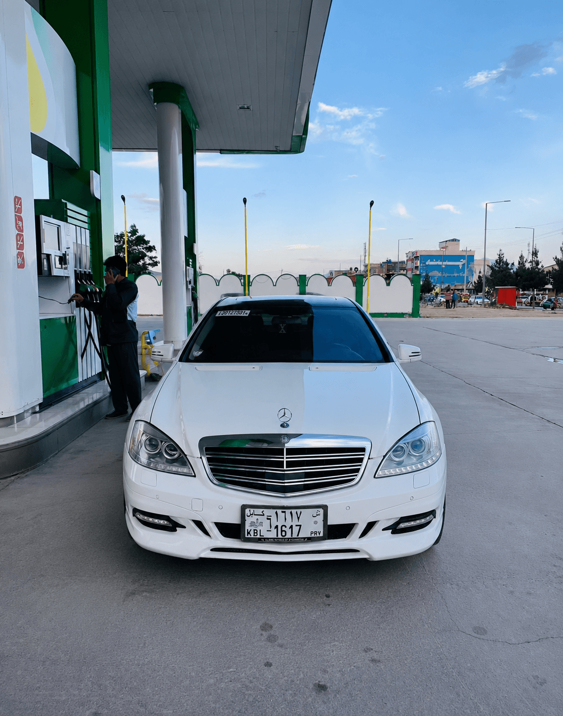 Mercedes-Benz S-Class 2012