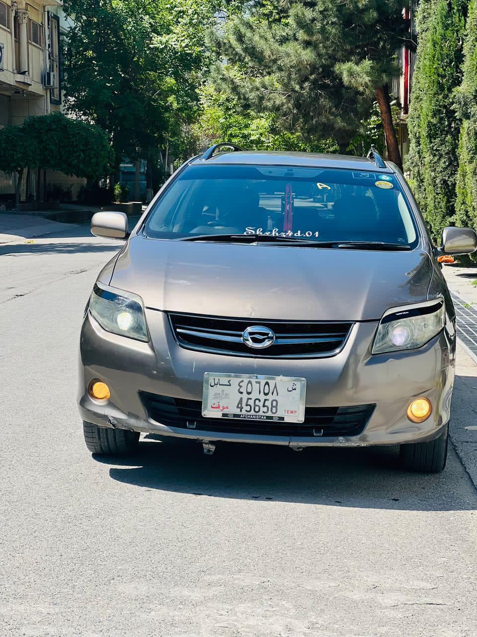 Toyota Axio 2010
